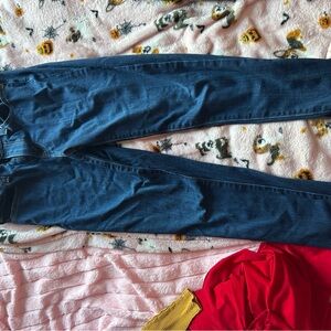 Levi Skinny High Rise Denim Jeans